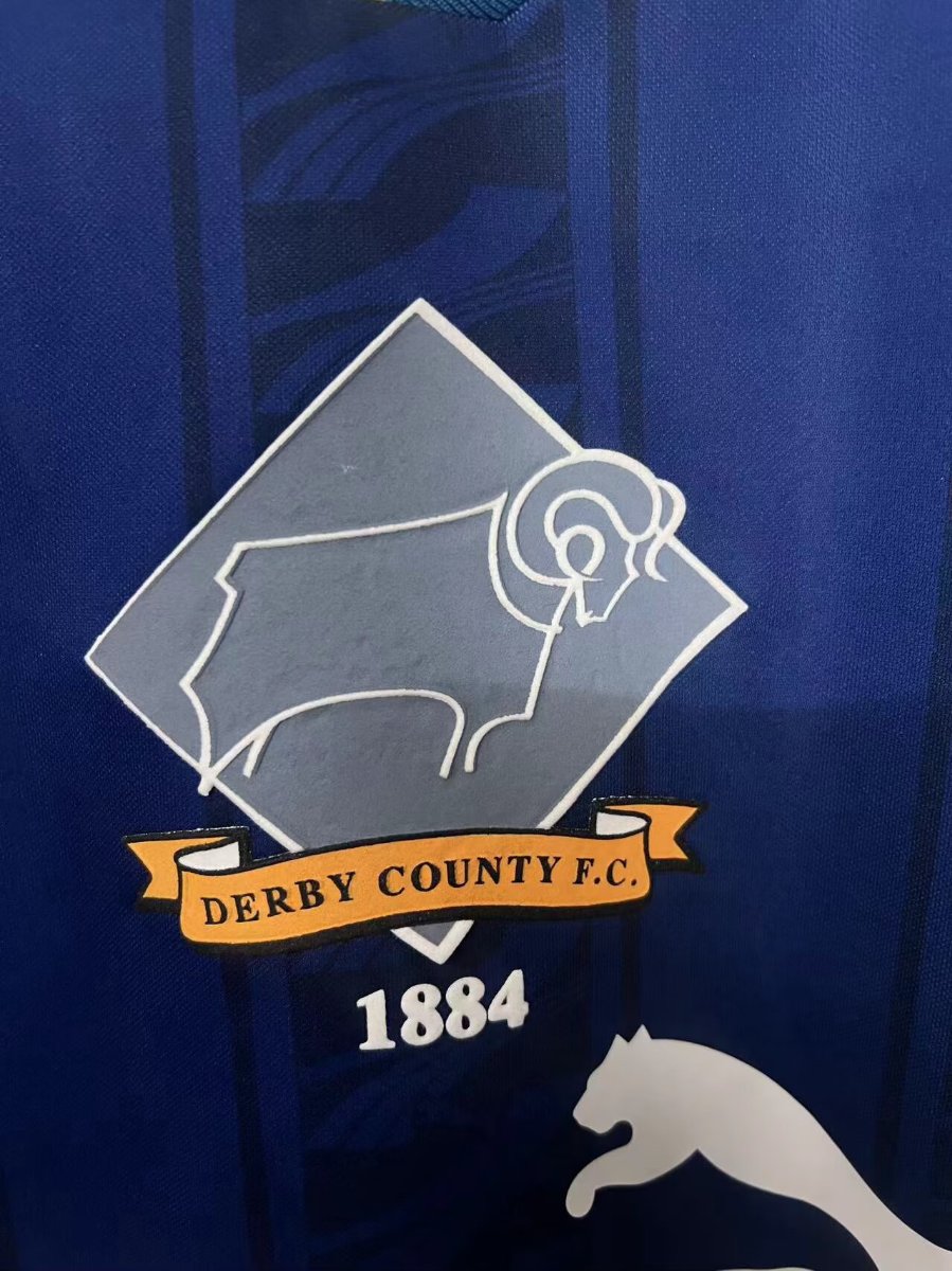 Retro 95/96 Derby County Away Jersey