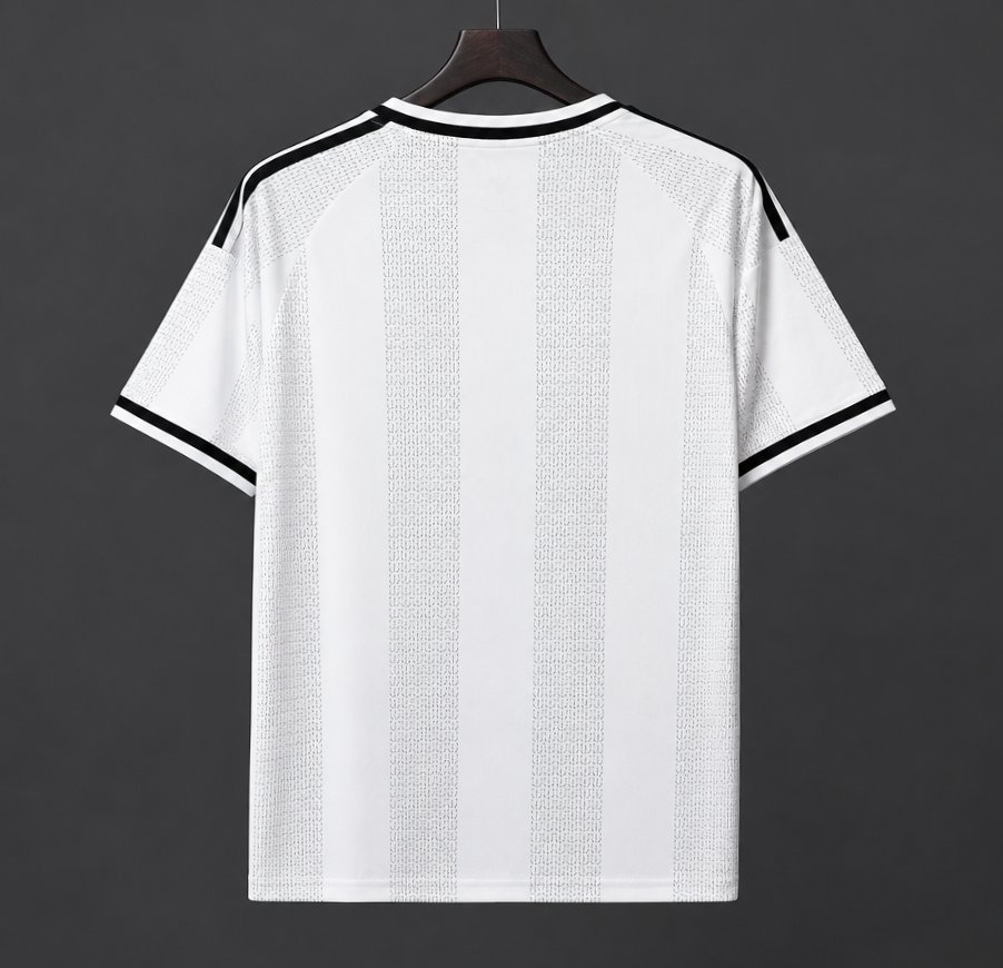 26/27 Eintracht Frankurt Away Jersey