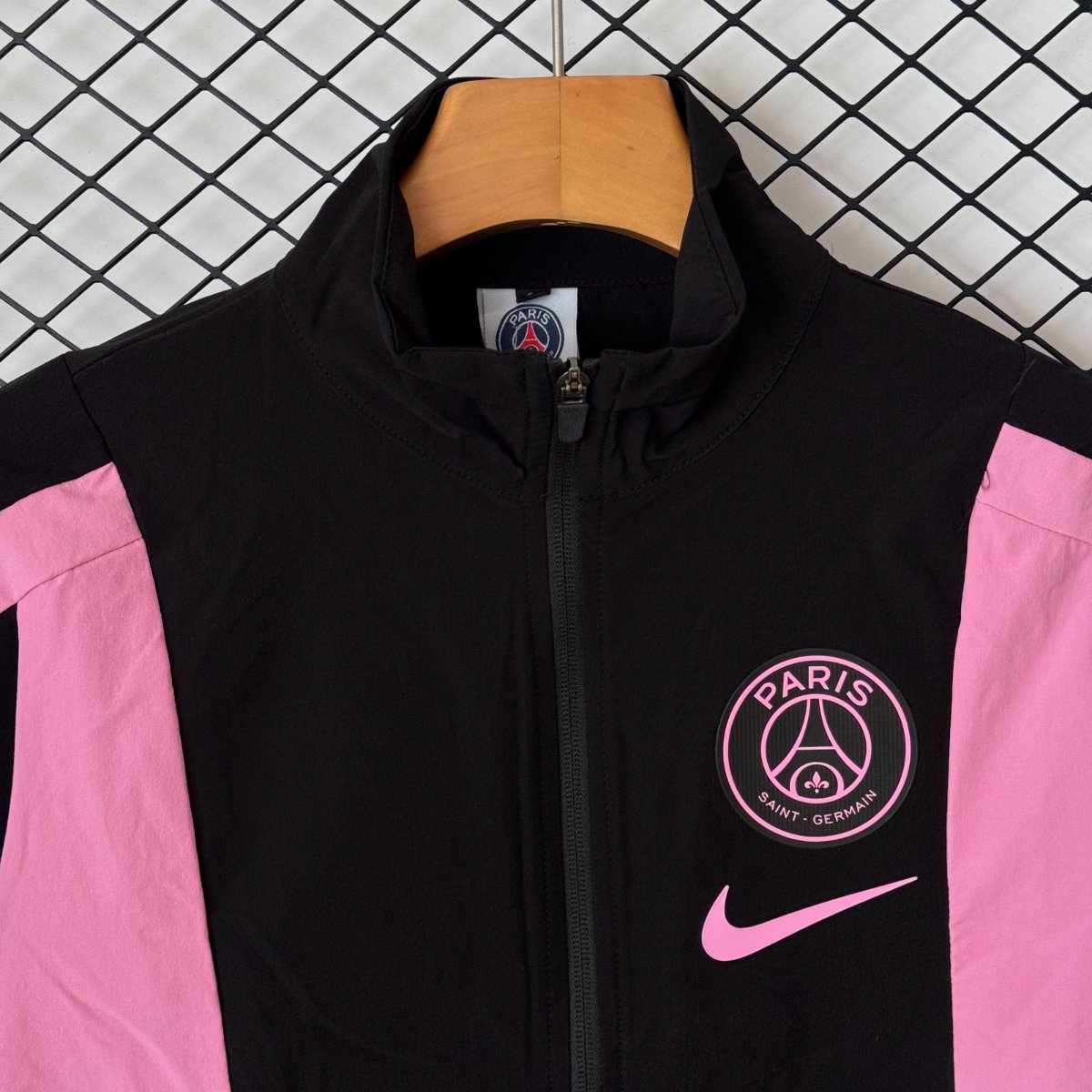 26/27 PSG Black/Pink Full Zipper Windbreaker+ Long Pants